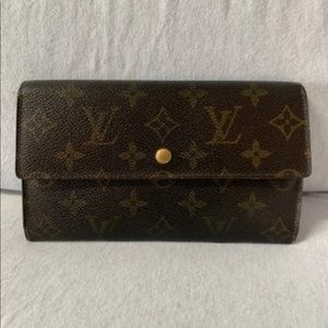 Authentic Louis Vuitton Monogram wallet